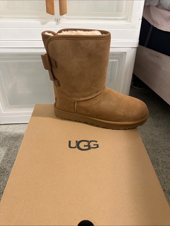 UGG Shoes - UGG women’s Bailey Bow Boot in Chestnut Brown